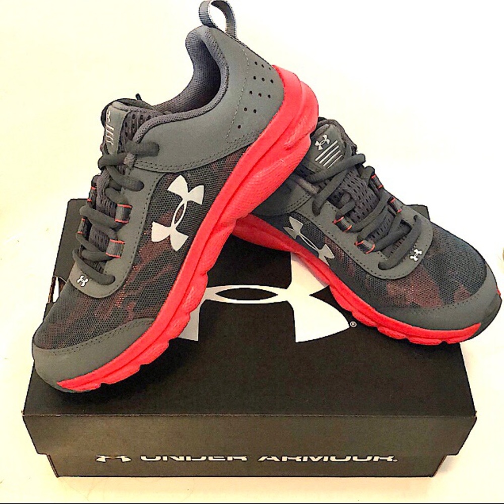 NWB/NWT!! Under Armour Charge Assert 8 Youth/male Shoe size 5 (women’s size 6.5)